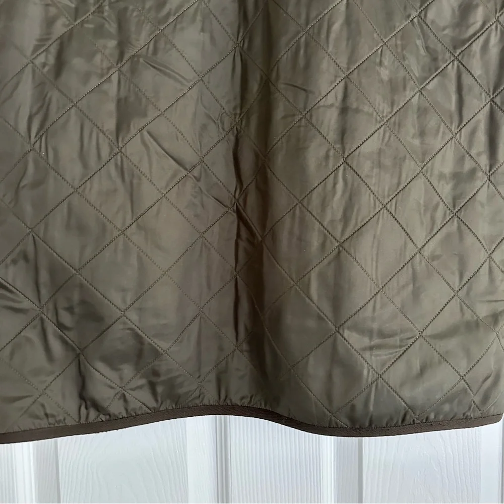 Barbour quilted vest, men’s large - Picture 4 of 9